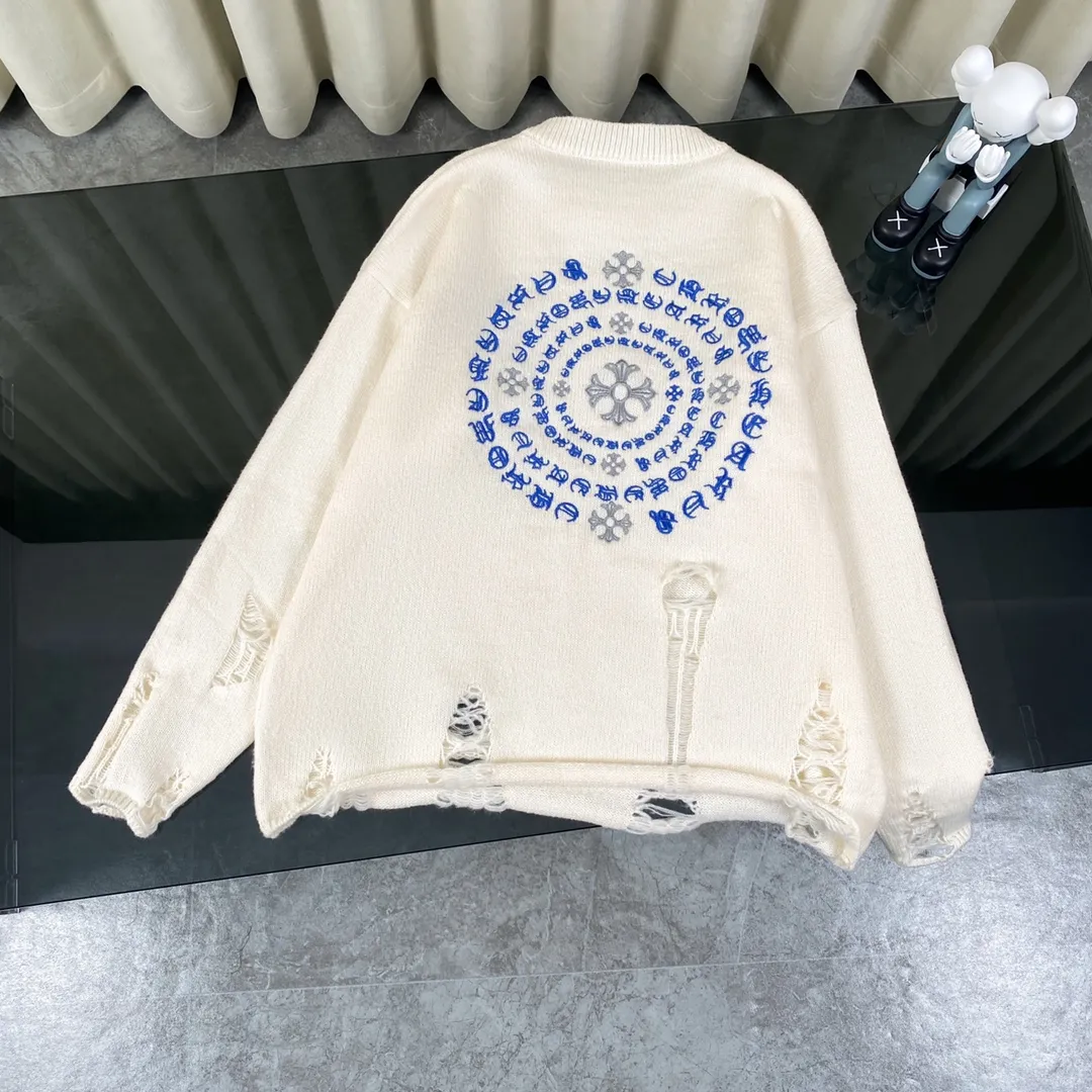 P240 Chrome Hearts CH Chrome Hearts Embroidered Disk Sanskrit Cross Hole Knitted Sweater Pullover. It’s a very popular style. It’s the same style for men and women. It’s matched with black and white. It looks great in real life. It looks good on the upper body. It looks good in daily wear. It’s even better when taking photos. It’s hard not to buy it. Buy it for me!!! Believe me, no one can refuse such a machine-length Chrome Hearts jacket. The version has been expanded based on the old version. The upper body is loose and stylish, and the hem is expanded to a casual design. Fat people look extremely slim, thin people have limited height and high-end. Ten thousand yuan ZP printing, 1:1 perfect restoration, looks good when worn alone or stacked, can be easily controlled by both men and women. If you care more about quality, you must also respect the price. It is completely different from the thin see-through bottoms and junk products on the market that pill when worn. If the style makes you shine at a glance, then quality is what you should pay more attention to. Compared with price, we focus on quality. Customers who have received my products all know it. ️️️ Sweaters on the market are generally made of bract core yarn. We use modal. The advantages over core-spun yarn are very intuitive: high cost, high price, high density, relatively expensive for developers, and let us make a lot less money. In addition, it is delicate, has no scum on the upper body, resists pilling, and is high-end. We are conscientious sellers and do not use core-spun yarn. Apart from being cheap, core-spun yarn is really useless. It shrinks, pills, hooks, and makes people pierced. He is proficient in everything. It is 2024. Who doesn’t want to look decent when they go out? Quality determines the upper body effect. No matter how bad the quality, the best style is still the temperament of the urban-rural fringe. We only do long-term business. Quality determines character. Take it back and wear it with confidence and wash it. The quality of the pattern will definitely make your eyes shine. We only make the right version of high quality. We make high-end hard goods. Reject junk goods and reject fast food. Conscientious quality and conscientious price. You deserve it!  Color: Black Beige Gray Size: S M L